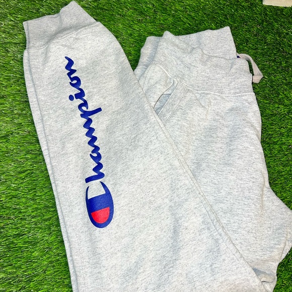 👚Champion joggers - Picture 2 of 6